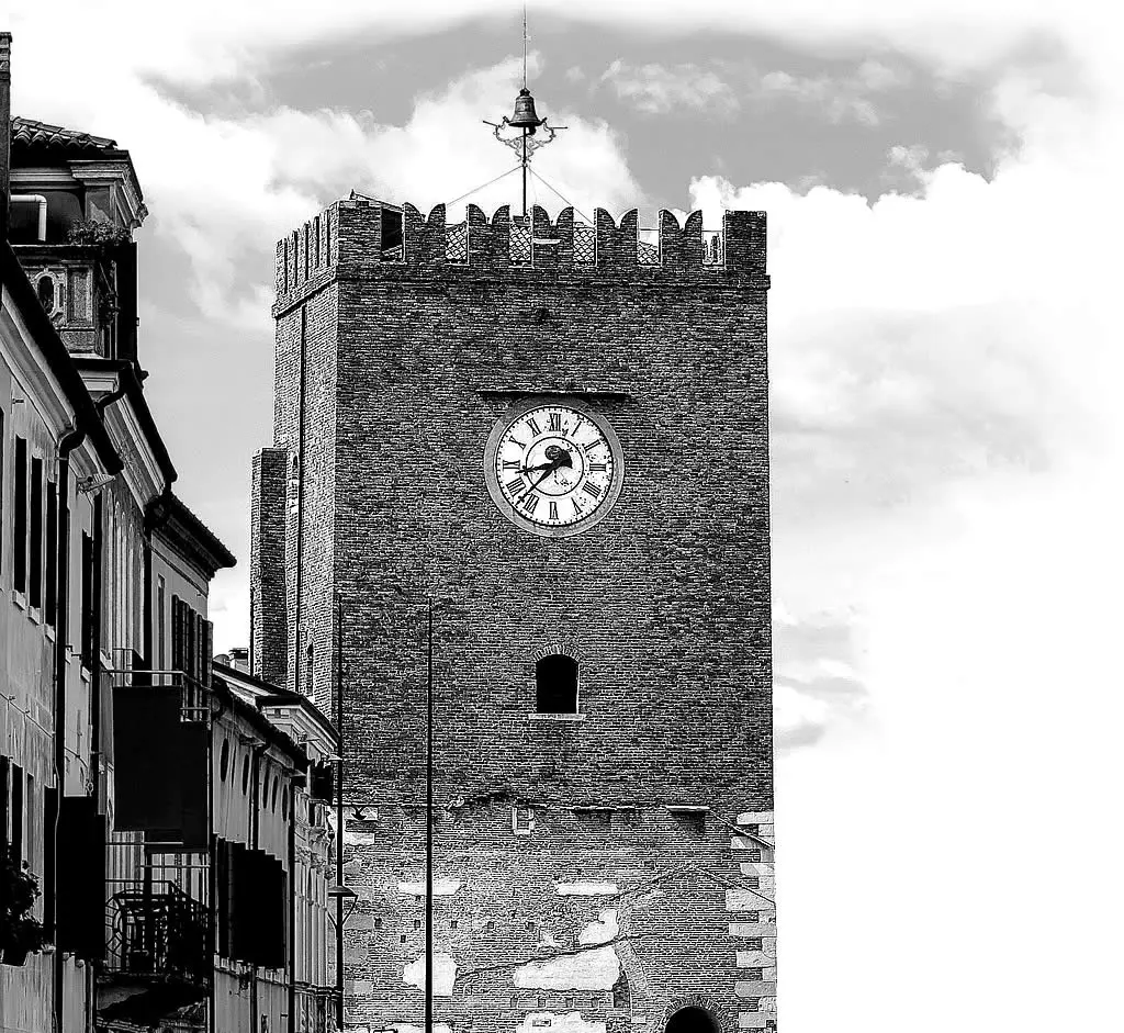 agenzia-web-con-preventivo-per-la-realizzazione-di-siti-web-soluzioni-su-misura-a-costo-competitivo-venezia-mestre-treviso-padova